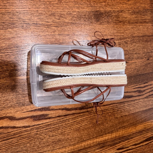 Nine West Women's Candid Strappy Tie-Up Espadrille Sandals, size 9.5 - Picture 9 of 13